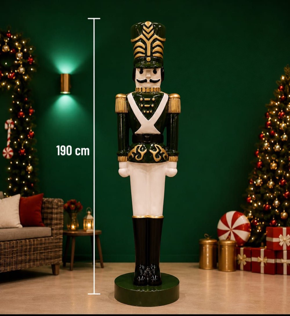 Toy Soldier – Black Jacket – 190 cm