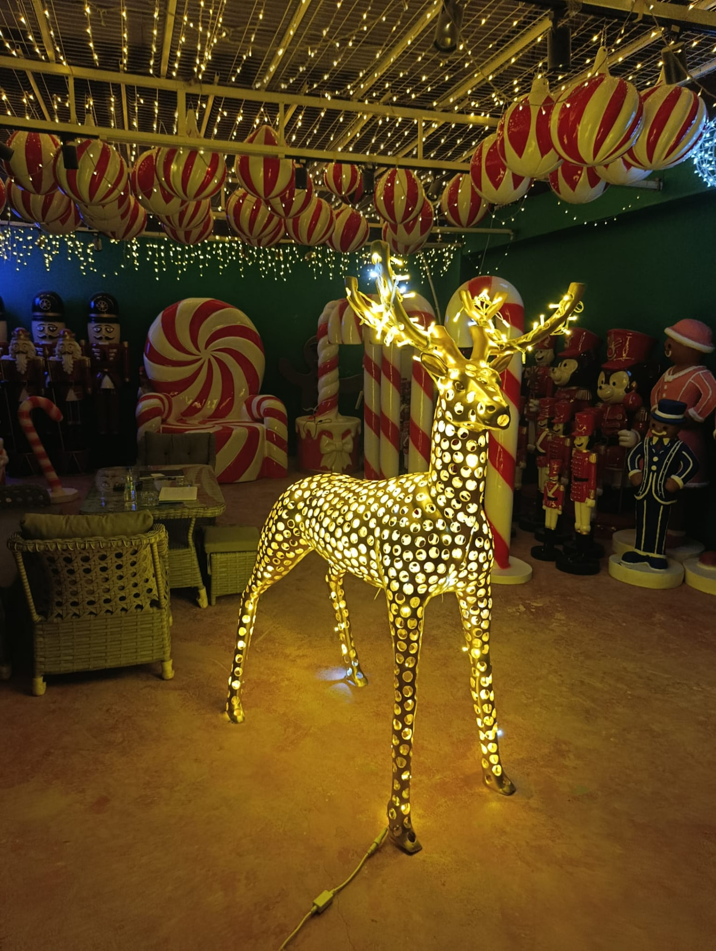 Illuminated Reindeer – 150 cm